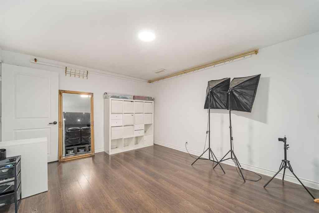 MLS® A2253765 - 2153 9b Avenue S in Victoria Park Lethbridge, Residential