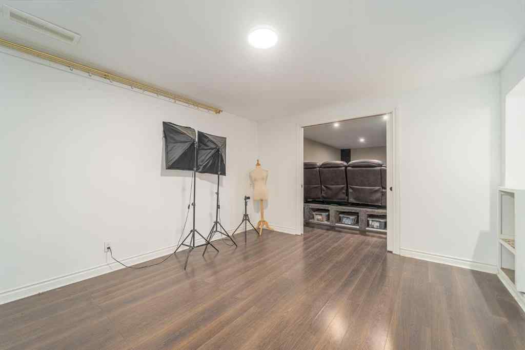 MLS® A2253765 - 2153 9b Avenue S in Victoria Park Lethbridge, Residential