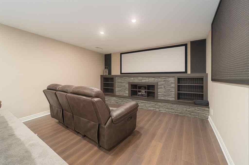 MLS® A2253765 - 2153 9b Avenue S in Victoria Park Lethbridge, Residential