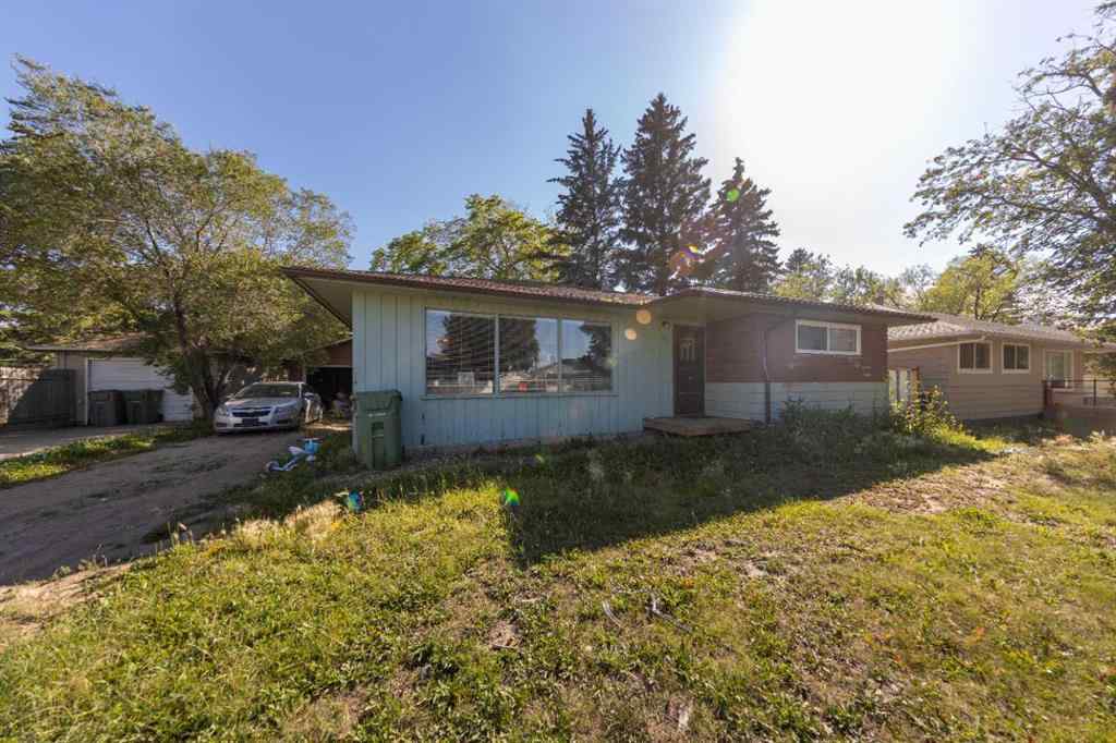 MLS® A2253766 - 5711 51 Street   in West Lloydminster Lloydminster, Residential