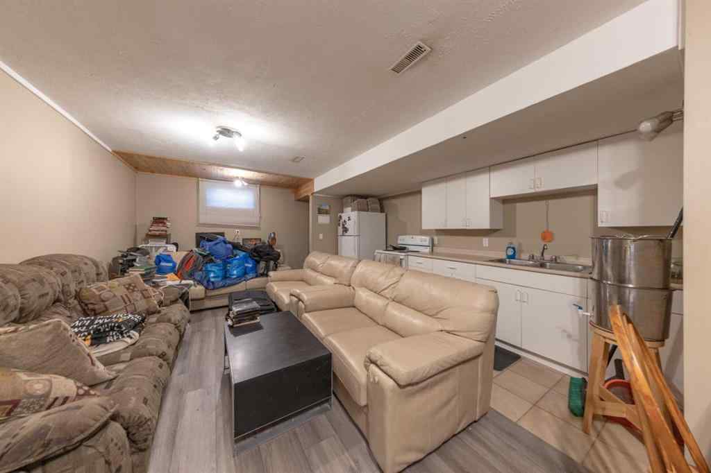 MLS® A2253766 - 5711 51 Street   in West Lloydminster Lloydminster, Residential