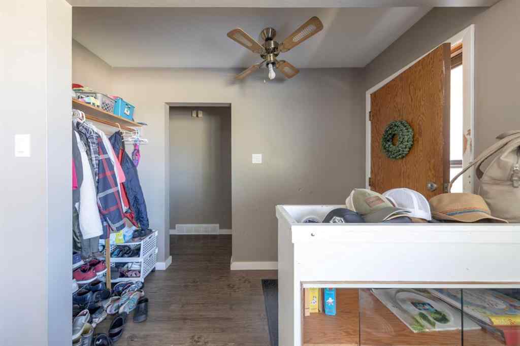MLS® A2253766 - 5711 51 Street   in West Lloydminster Lloydminster, Residential