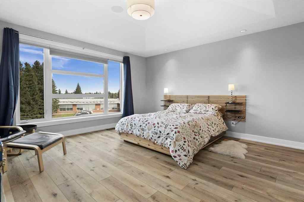 MLS® A2253770 - 2316 22 Street NW in Banff Trail Calgary, Residential