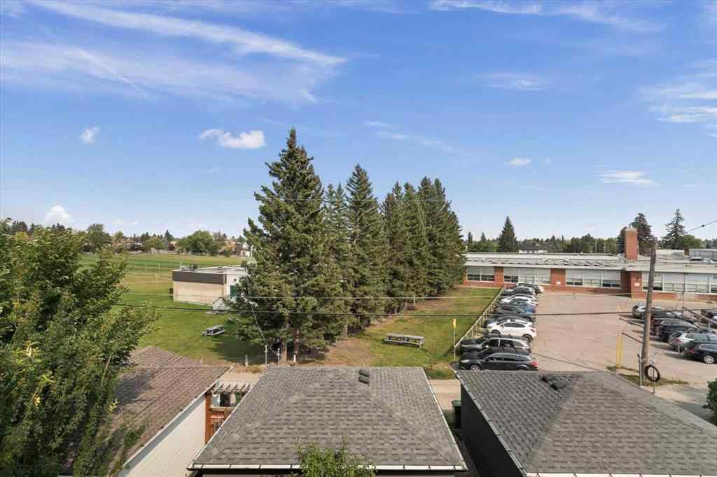 MLS® A2253770 - 2316 22 Street NW in Banff Trail Calgary, Residential