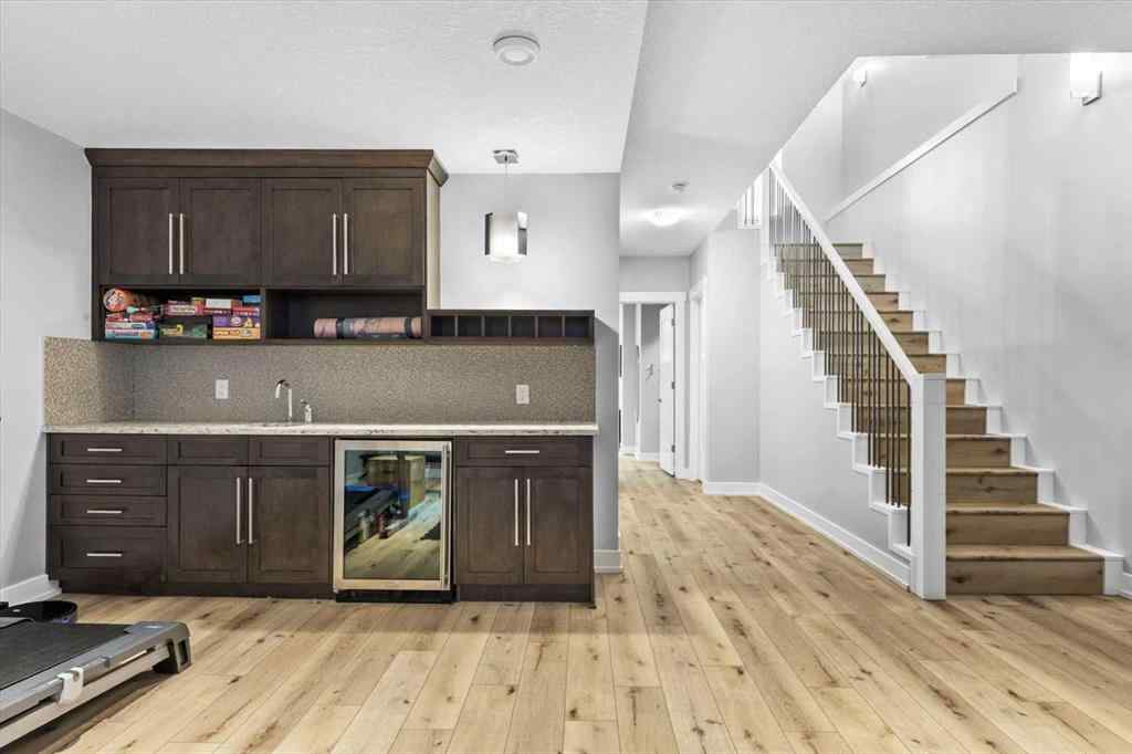 MLS® A2253770 - 2316 22 Street NW in Banff Trail Calgary, Residential