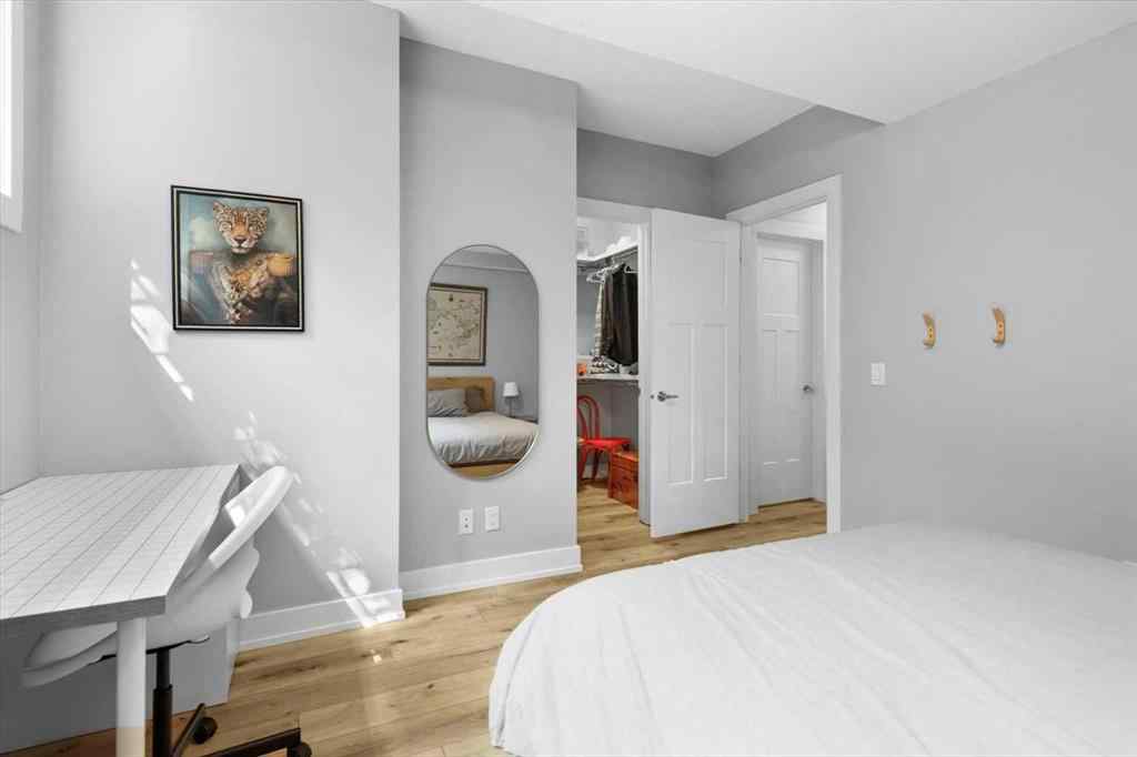 MLS® A2253770 - 2316 22 Street NW in Banff Trail Calgary, Residential