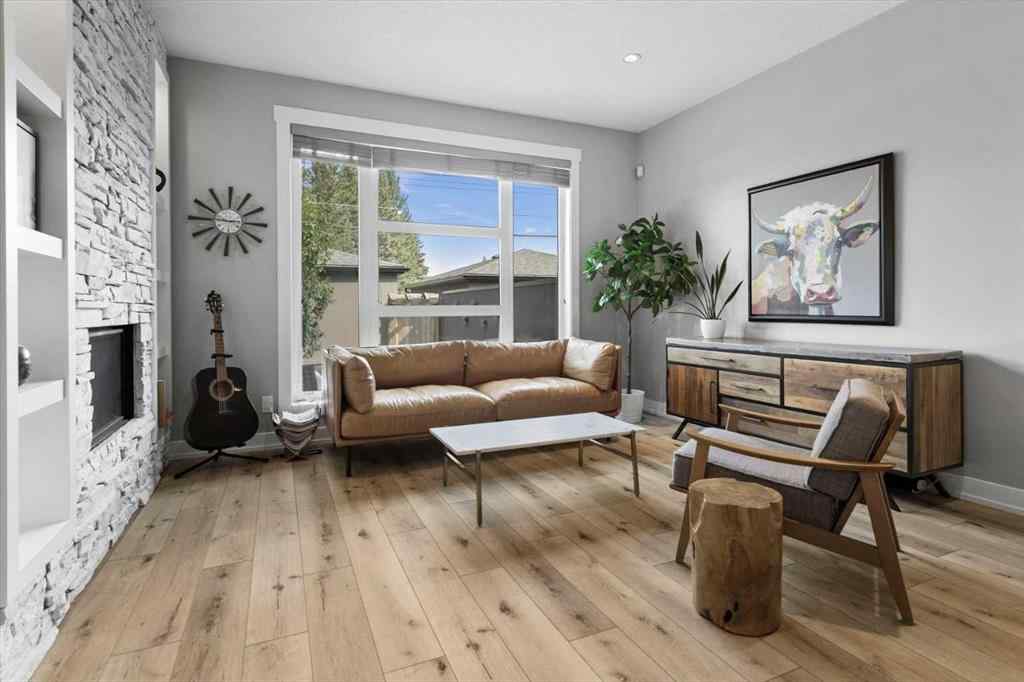 MLS® A2253770 - 2316 22 Street NW in Banff Trail Calgary, Residential