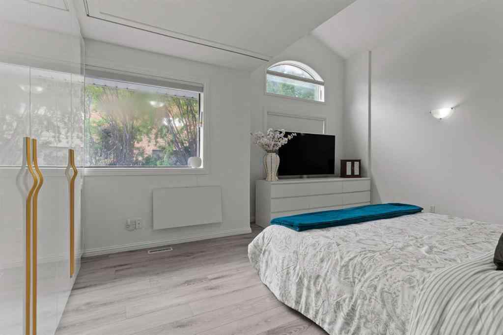 MLS® A2253780 - Unit #102 402 2 Avenue NE in Crescent Heights Calgary, Residential