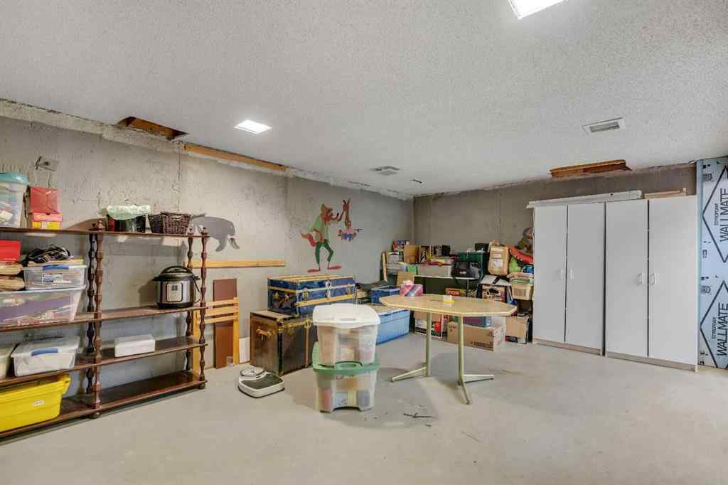 MLS® A2253782 - 4623 31 Avenue NE in Rundle Calgary, Residential