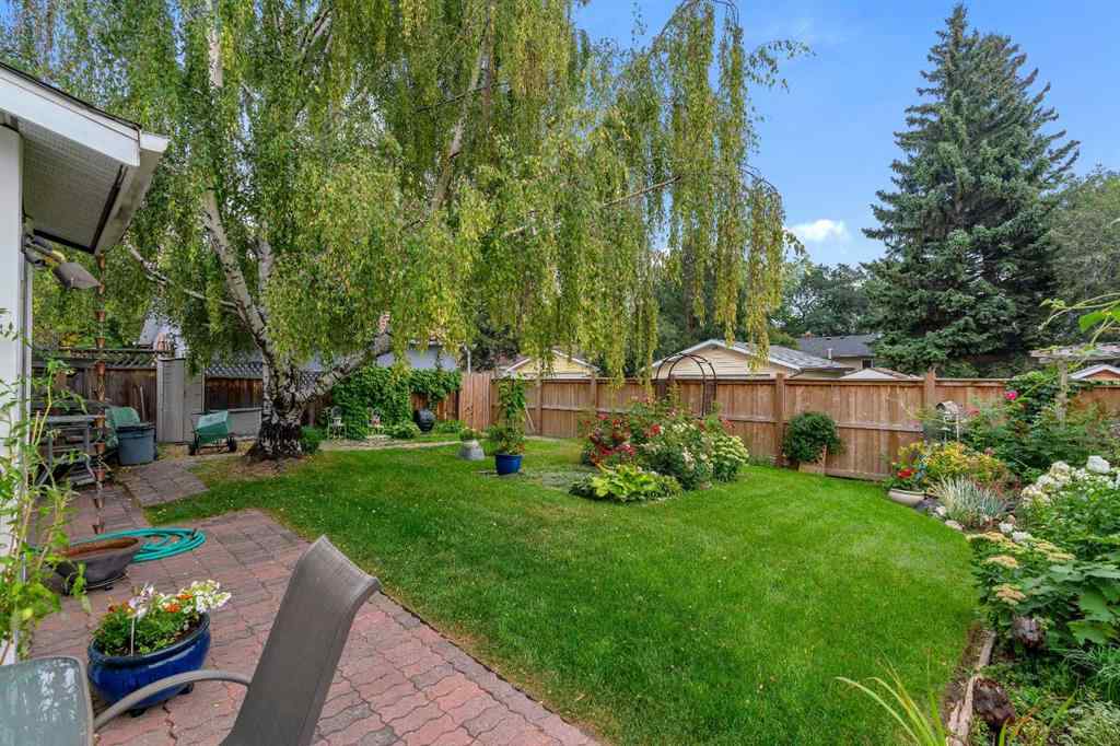MLS® A2253782 - 4623 31 Avenue NE in Rundle Calgary, Residential