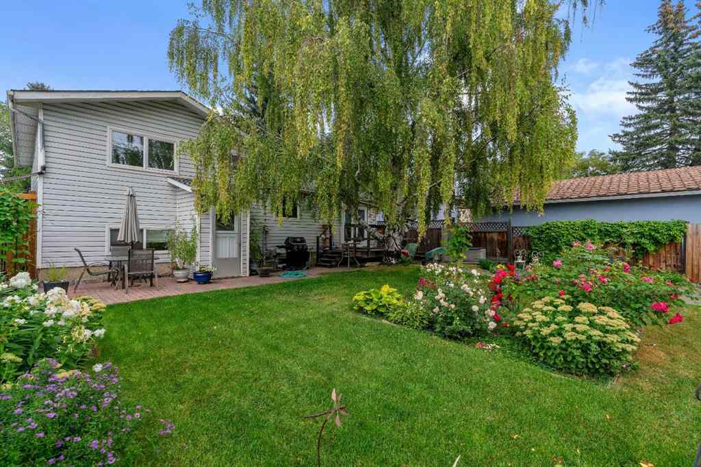 MLS® A2253782 - 4623 31 Avenue NE in Rundle Calgary, Residential