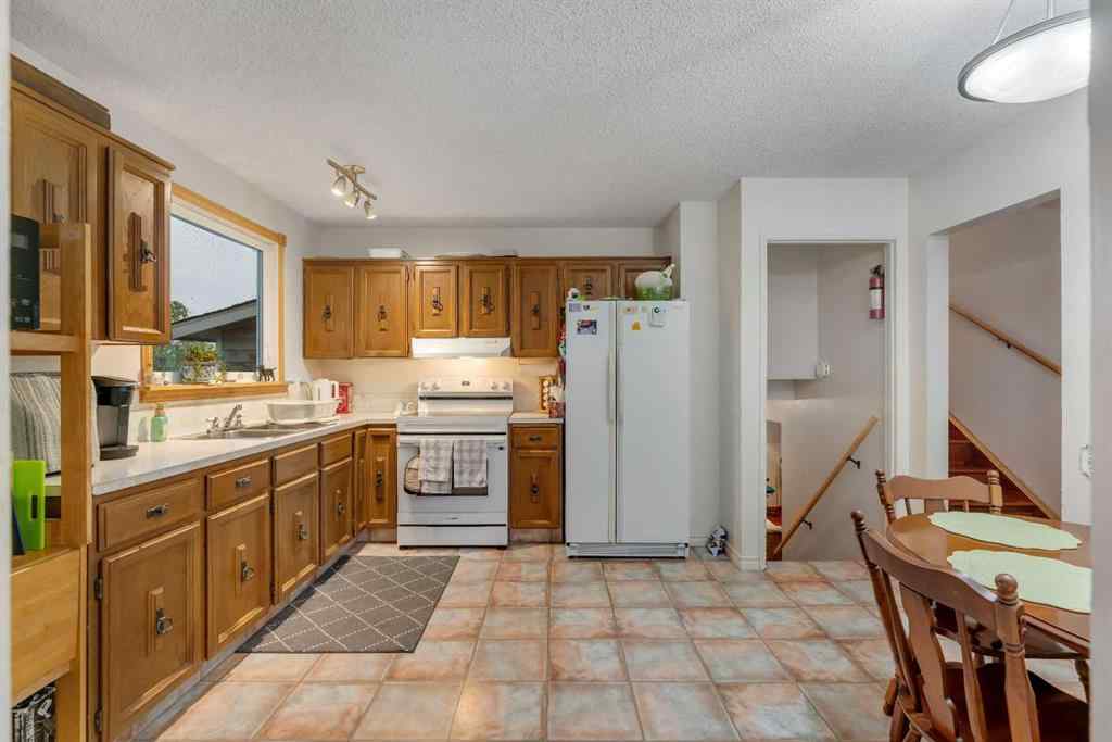 MLS® A2253782 - 4623 31 Avenue NE in Rundle Calgary, Residential