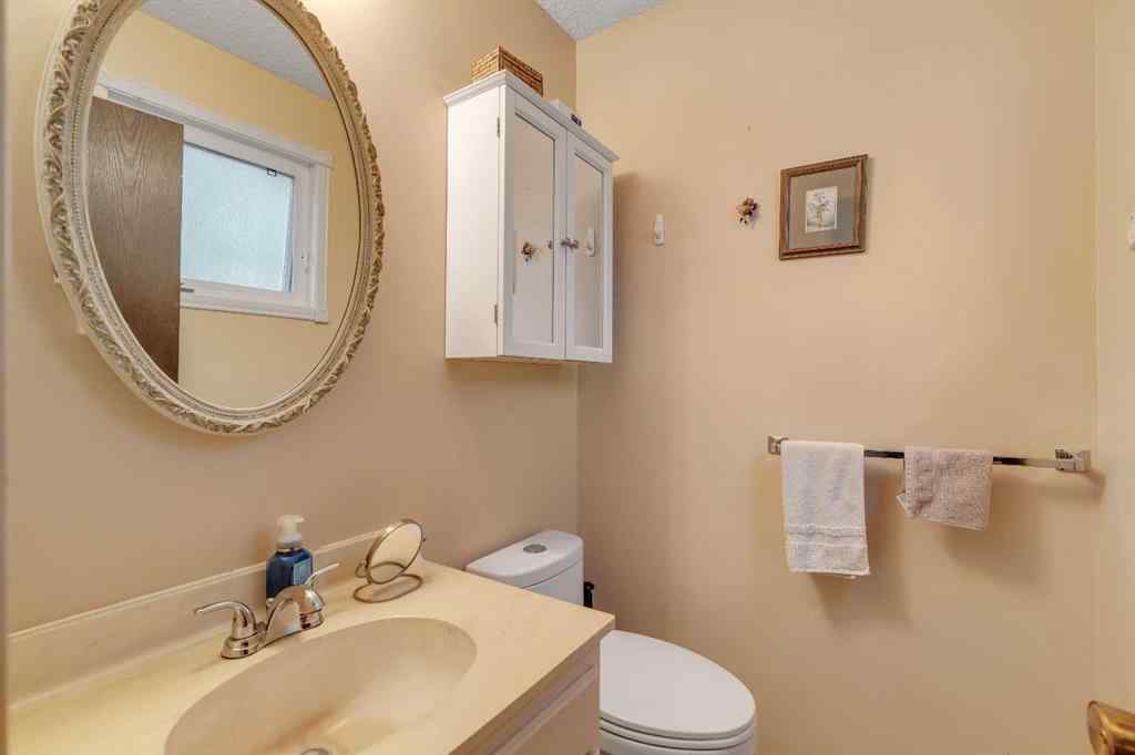 MLS® A2253782 - 4623 31 Avenue NE in Rundle Calgary, Residential