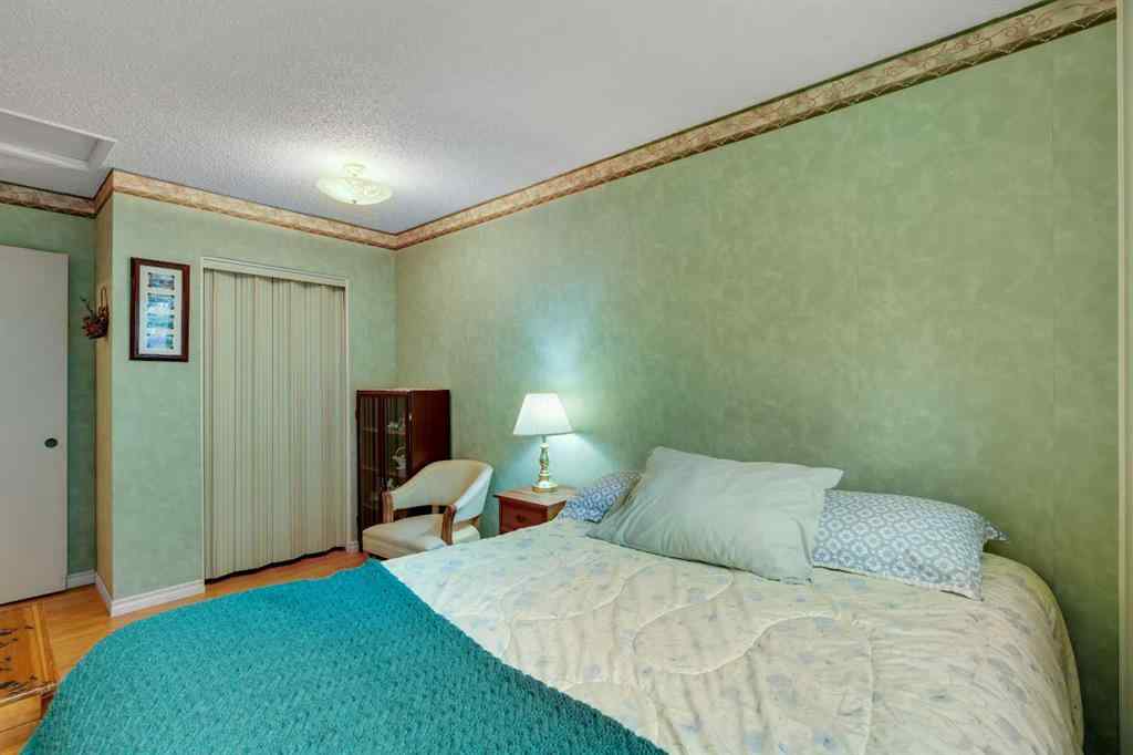 MLS® A2253782 - 4623 31 Avenue NE in Rundle Calgary, Residential