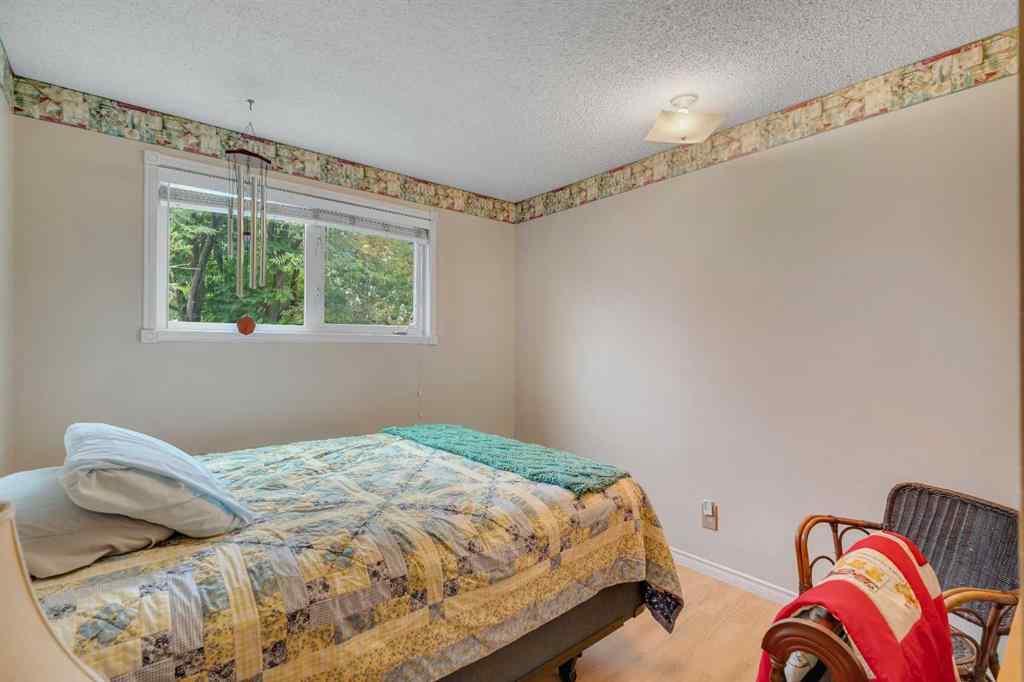 MLS® A2253782 - 4623 31 Avenue NE in Rundle Calgary, Residential