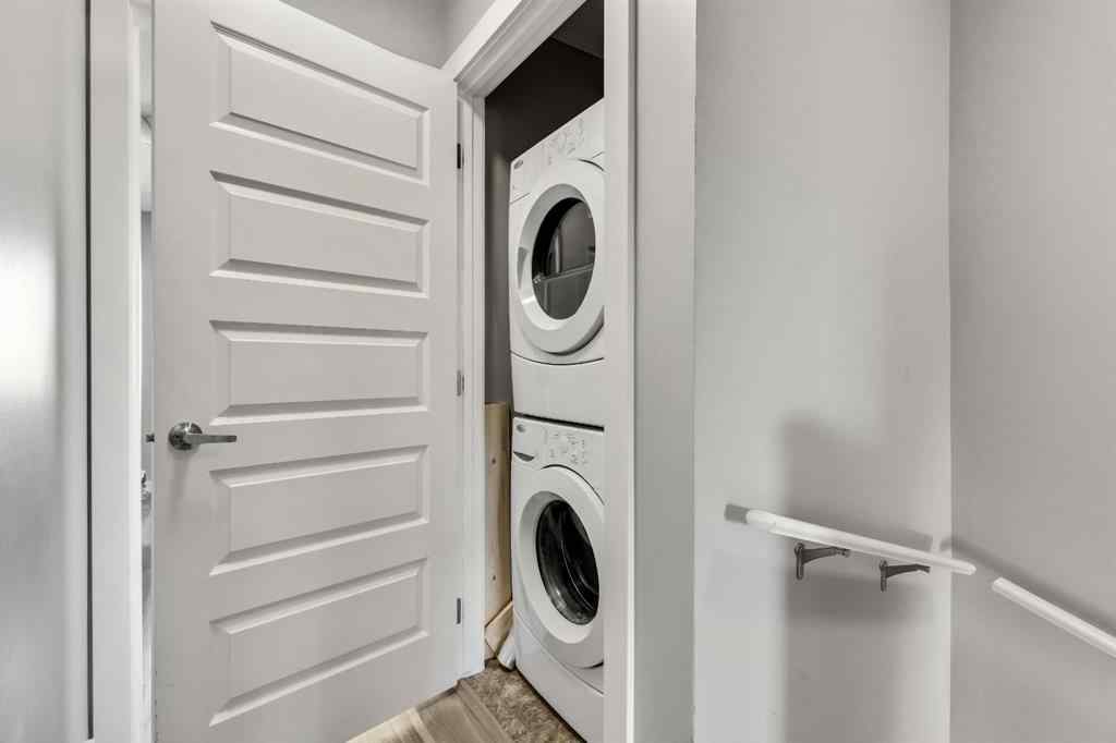 MLS® A2253785 - 220 Mckenzie Towne Close SE in McKenzie Towne Calgary, Residential