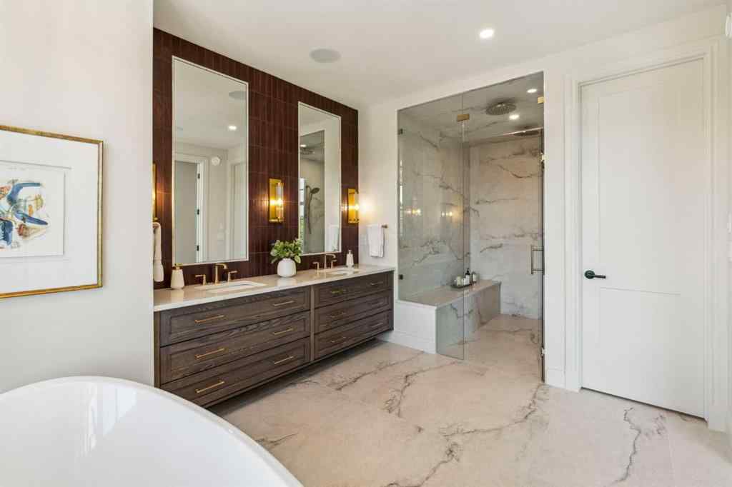 MLS® A2253786 - 3708 8 Avenue NW in Parkdale Calgary, Residential