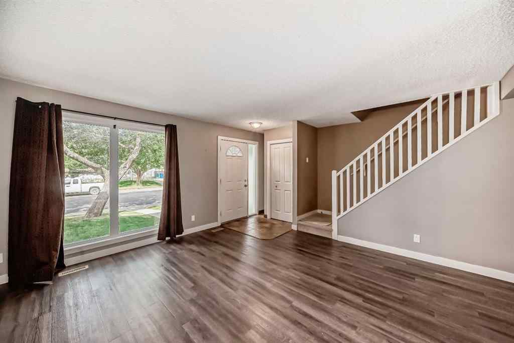 MLS® A2253789 - Unit #12 275 Columbia Boulevard W in Varsity Village Lethbridge, Residential