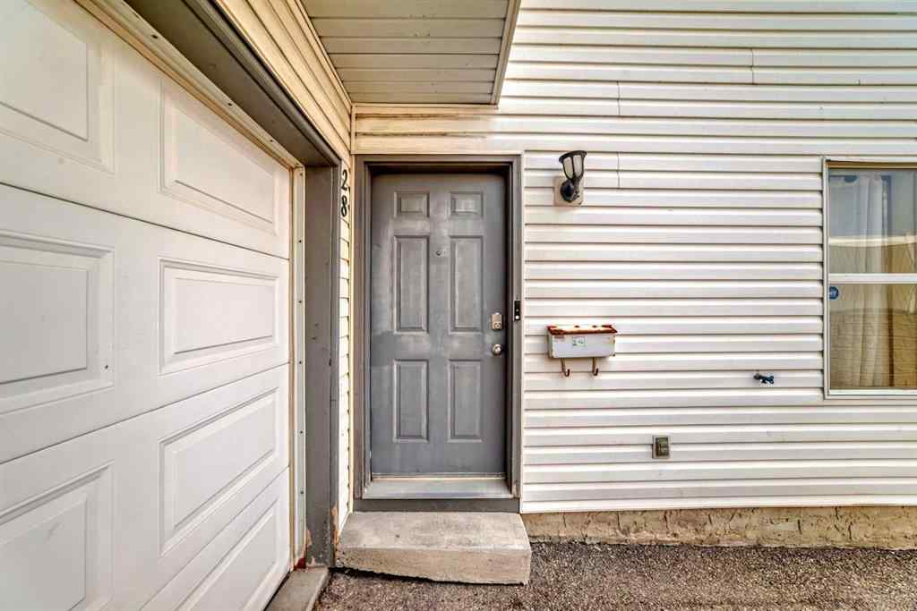 MLS® A2253791 - Unit #28 200 Hidden Hills Terrace NW in Hidden Valley Calgary, Residential