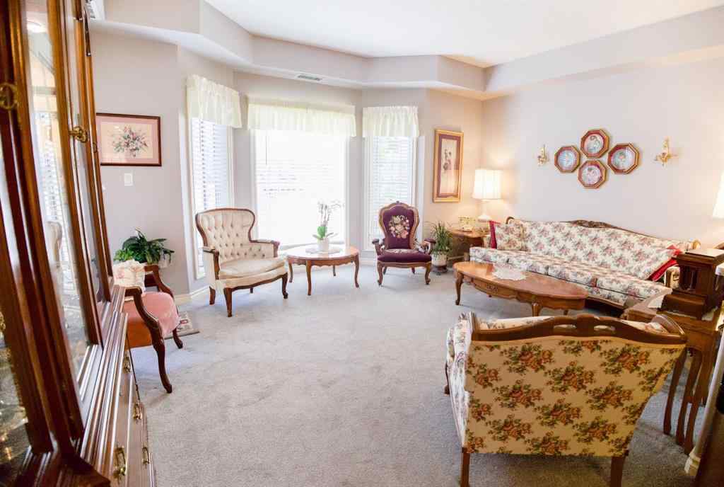 MLS® A2253792 - Unit ##123 6 Michener Boulevard  in Michener Hill Red Deer, Residential