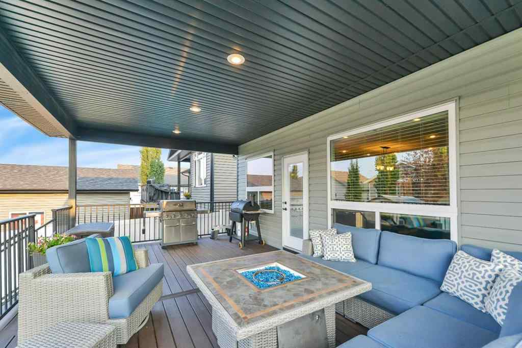 MLS® A2253793 - 34 Leaside Crescent  in Lakeway Landing Sylvan Lake, Residential