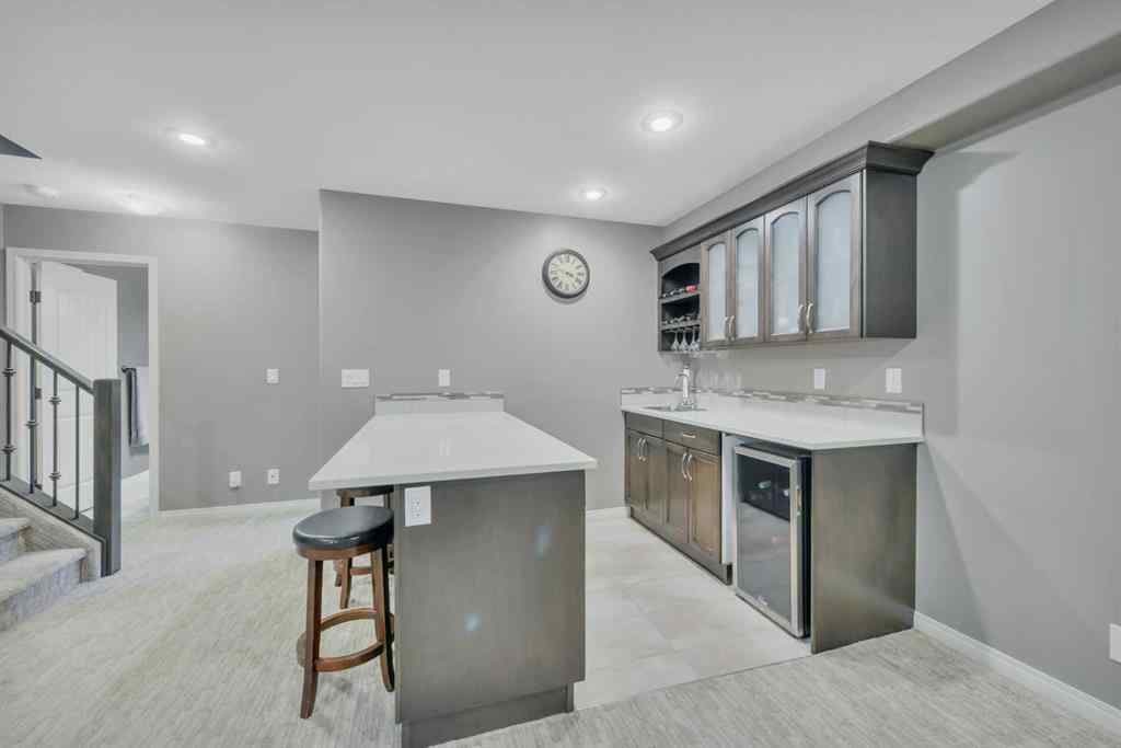 MLS® A2253793 - 34 Leaside Crescent  in Lakeway Landing Sylvan Lake, Residential