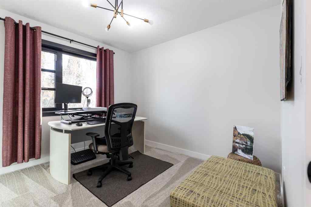 MLS® A2253794 - 227 12 Street SE in SE Hill Medicine Hat, Residential