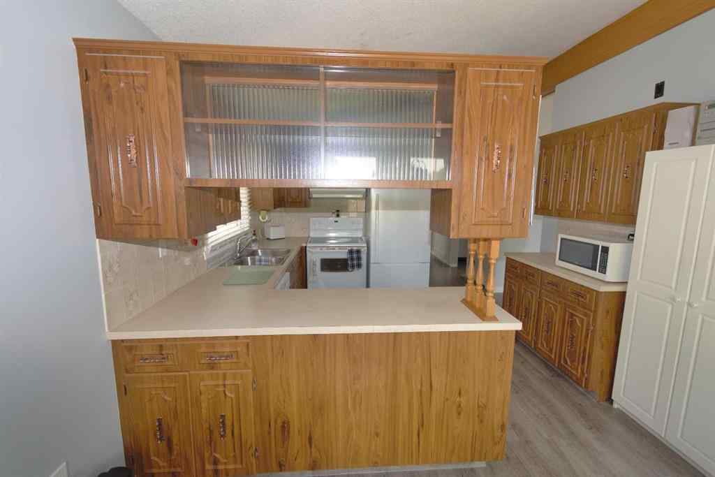 MLS® A2253799 - 1955 20 Street SE in Crestwood-Norwood Medicine Hat, Residential
