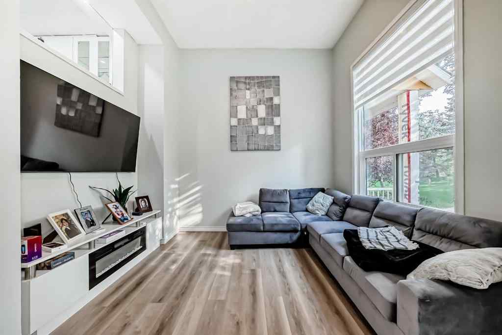 MLS® A2253801 - Unit #2 7 Westland Road  in Westridge Okotoks, Residential