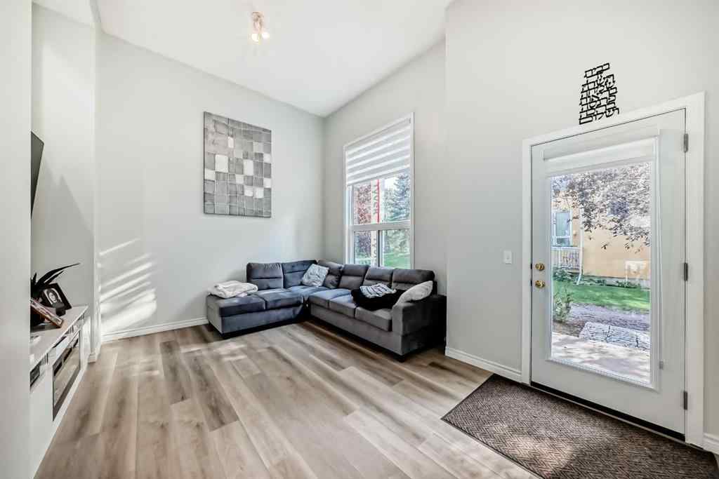MLS® A2253801 - Unit #2 7 Westland Road  in Westridge Okotoks, Residential