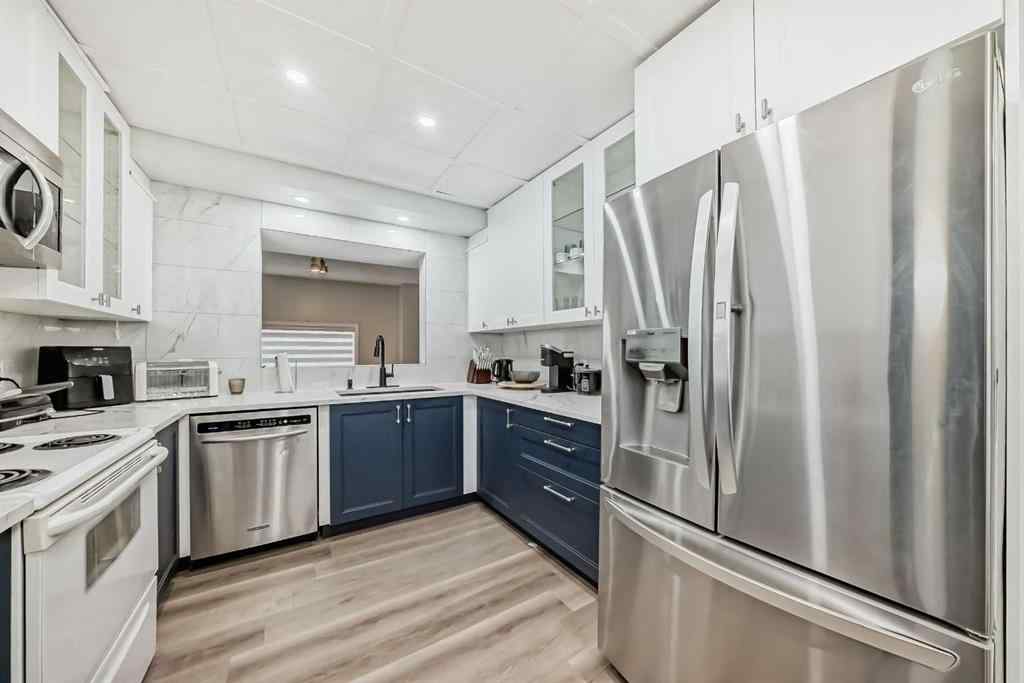 MLS® A2253801 - Unit #2 7 Westland Road  in Westridge Okotoks, Residential