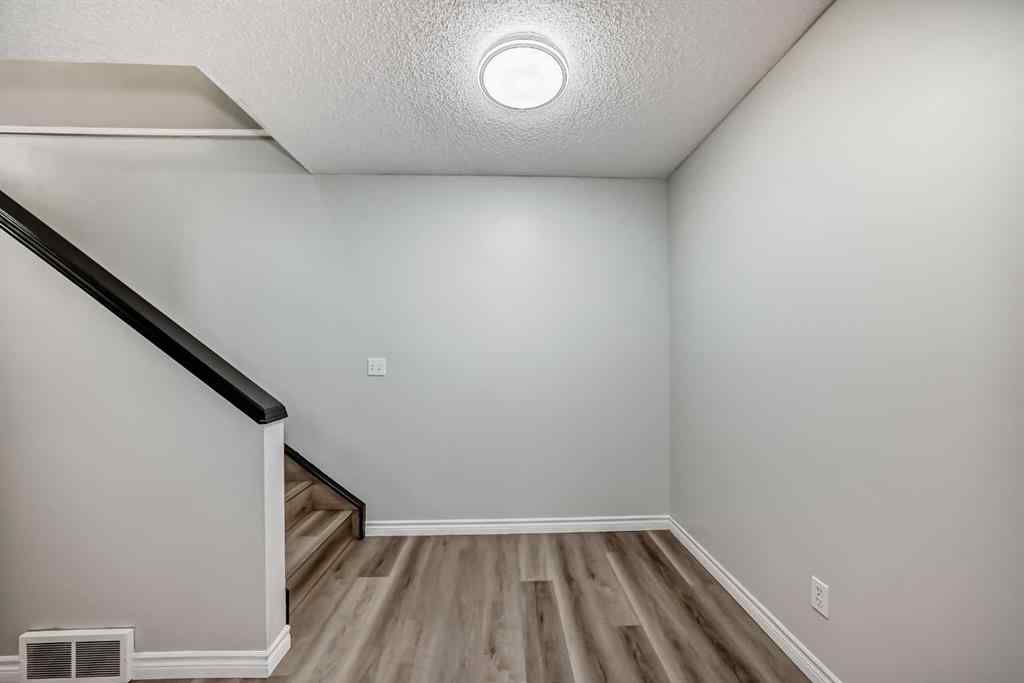 MLS® A2253801 - Unit #2 7 Westland Road  in Westridge Okotoks, Residential