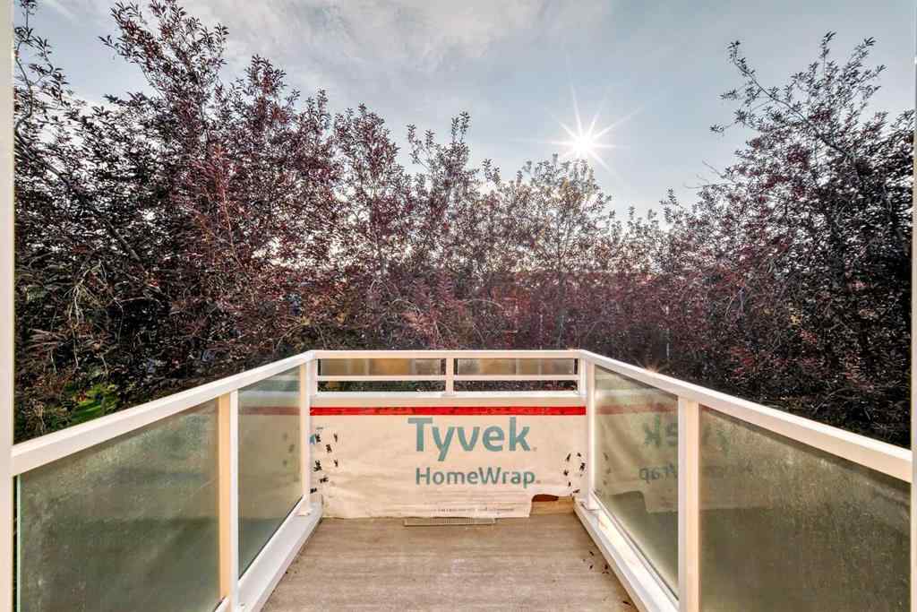MLS® A2253801 - Unit #2 7 Westland Road  in Westridge Okotoks, Residential