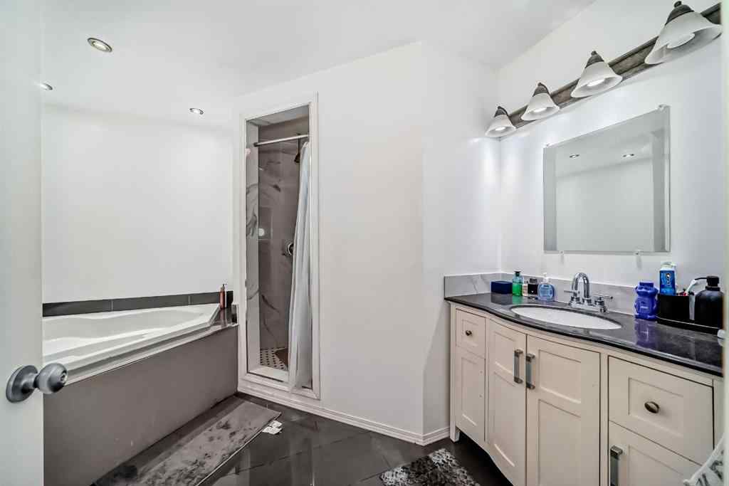 MLS® A2253801 - Unit #2 7 Westland Road  in Westridge Okotoks, Residential