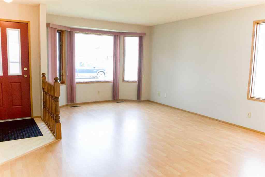 MLS® A2253802 - 43 Ellis Street N in Eastview Estates Red Deer, Residential