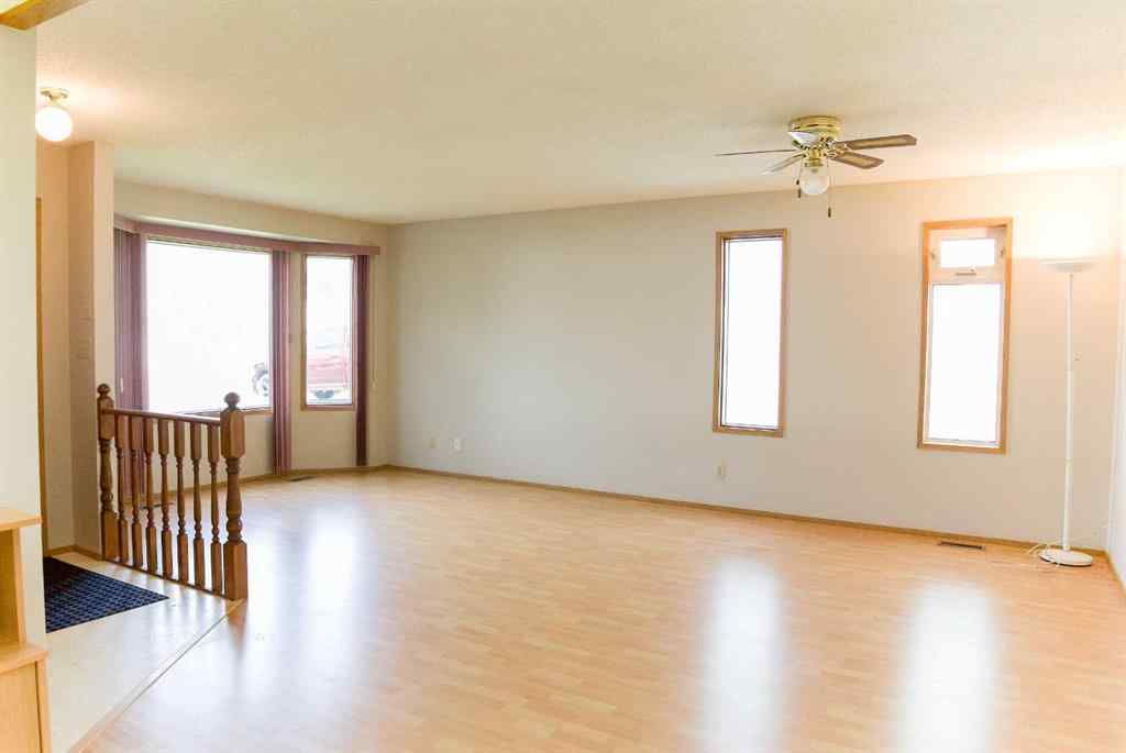 MLS® A2253802 - 43 Ellis Street N in Eastview Estates Red Deer, Residential