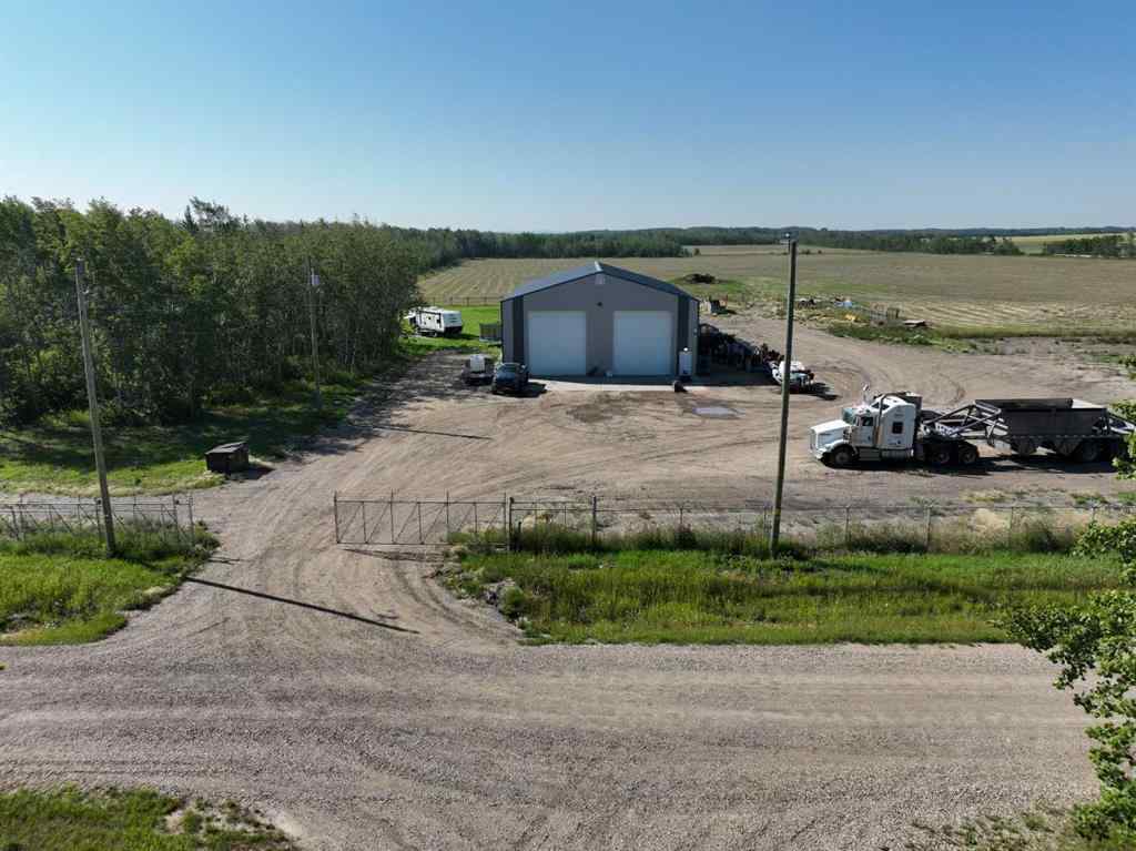 MLS® A2253806 - - NW 32-70-9-W6   in N/A Beaverlodge, Agri-Business