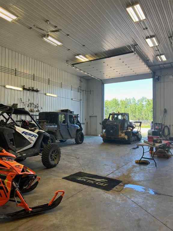 MLS® A2253806 - - NW 32-70-9-W6   in N/A Beaverlodge, Agri-Business