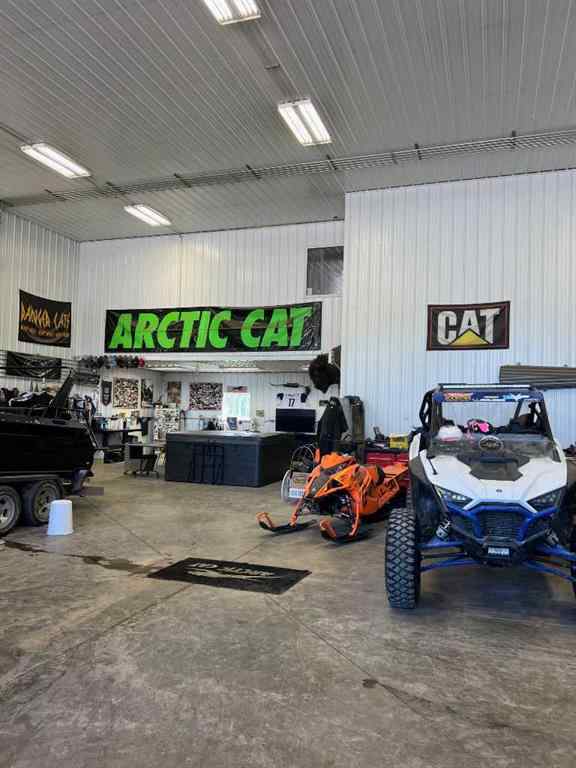 MLS® A2253806 - - NW 32-70-9-W6   in N/A Beaverlodge, Agri-Business