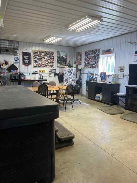 MLS® A2253806 - - NW 32-70-9-W6   in N/A Beaverlodge, Agri-Business