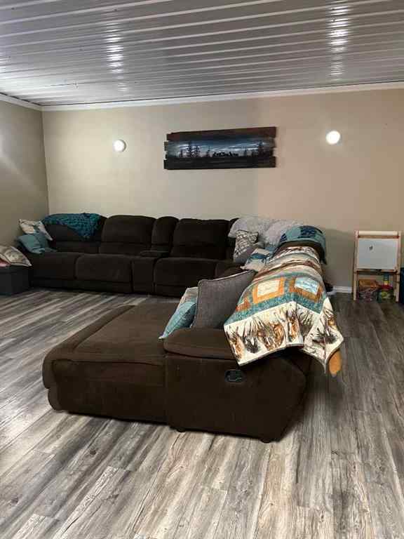 MLS® A2253806 - - NW 32-70-9-W6   in N/A Beaverlodge, Agri-Business