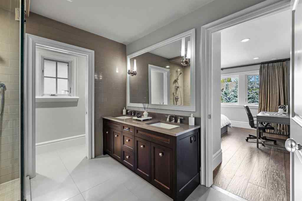 MLS® A2253807 - 420 49 Avenue SW in Elboya Calgary, Residential