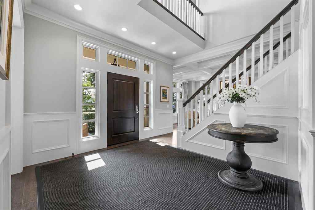 MLS® A2253807 - 420 49 Avenue SW in Elboya Calgary, Residential