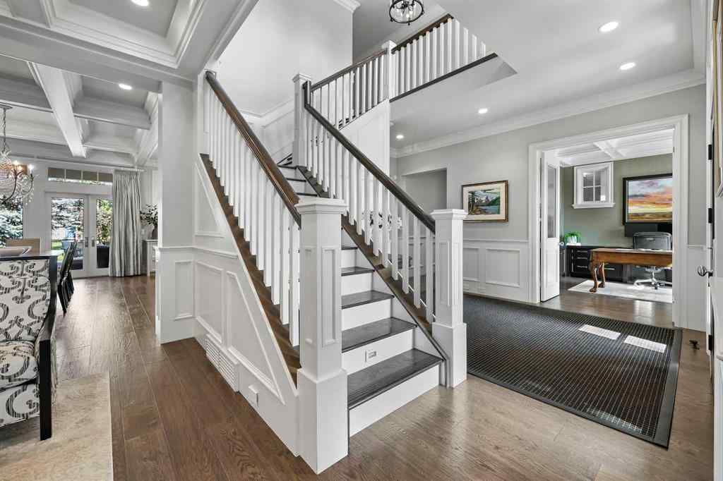 MLS® A2253807 - 420 49 Avenue SW in Elboya Calgary, Residential