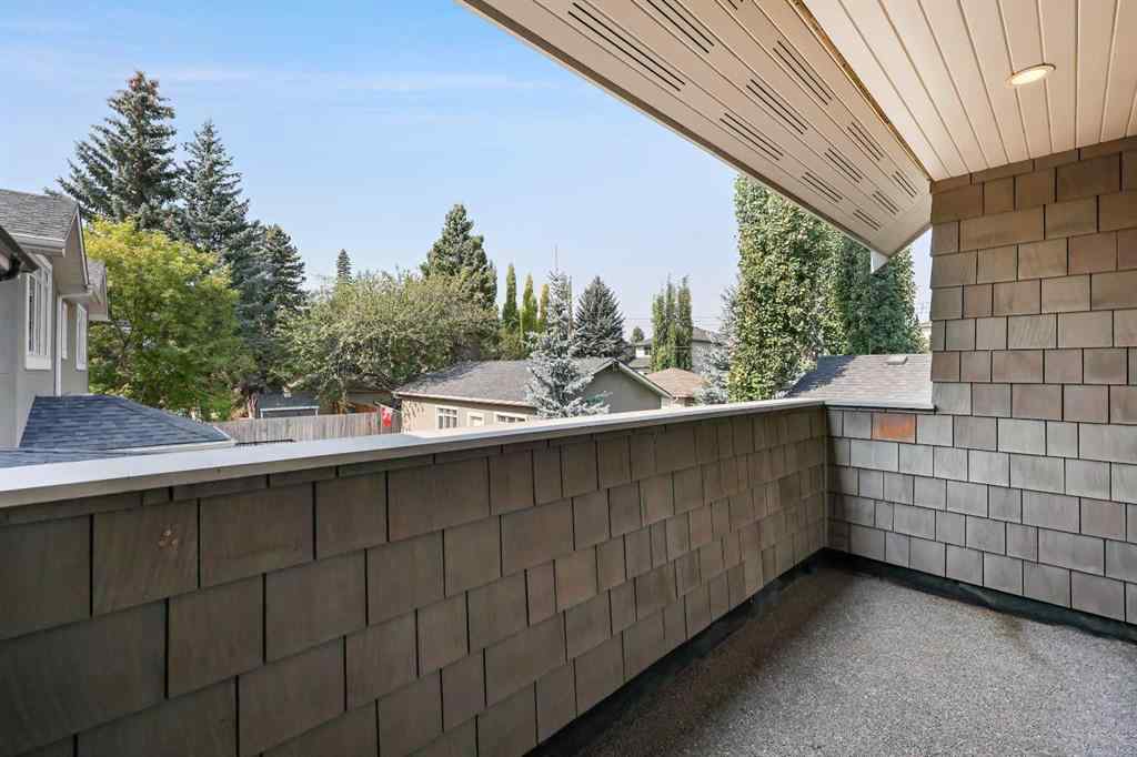 MLS® A2253807 - 420 49 Avenue SW in Elboya Calgary, Residential