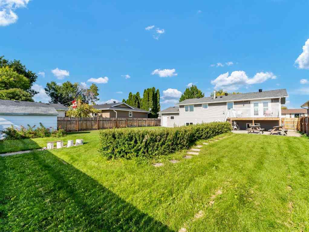 MLS® A2253812 - 306 Seven Persons Drive SW in SW Southridge Medicine Hat, Residential
