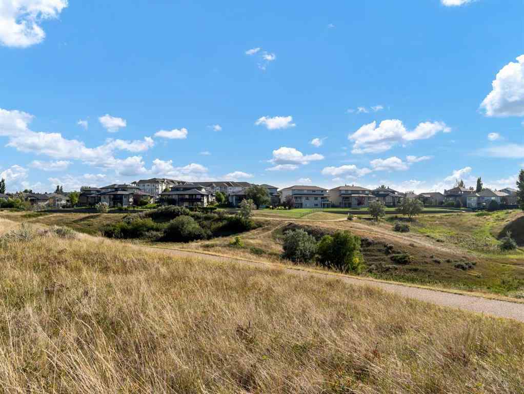 MLS® A2253812 - 306 Seven Persons Drive SW in SW Southridge Medicine Hat, Residential