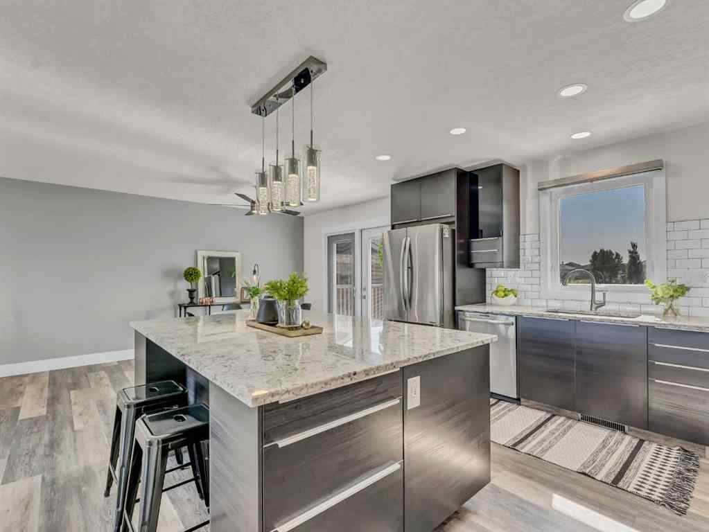 MLS® A2253812 - 306 Seven Persons Drive SW in SW Southridge Medicine Hat, Residential