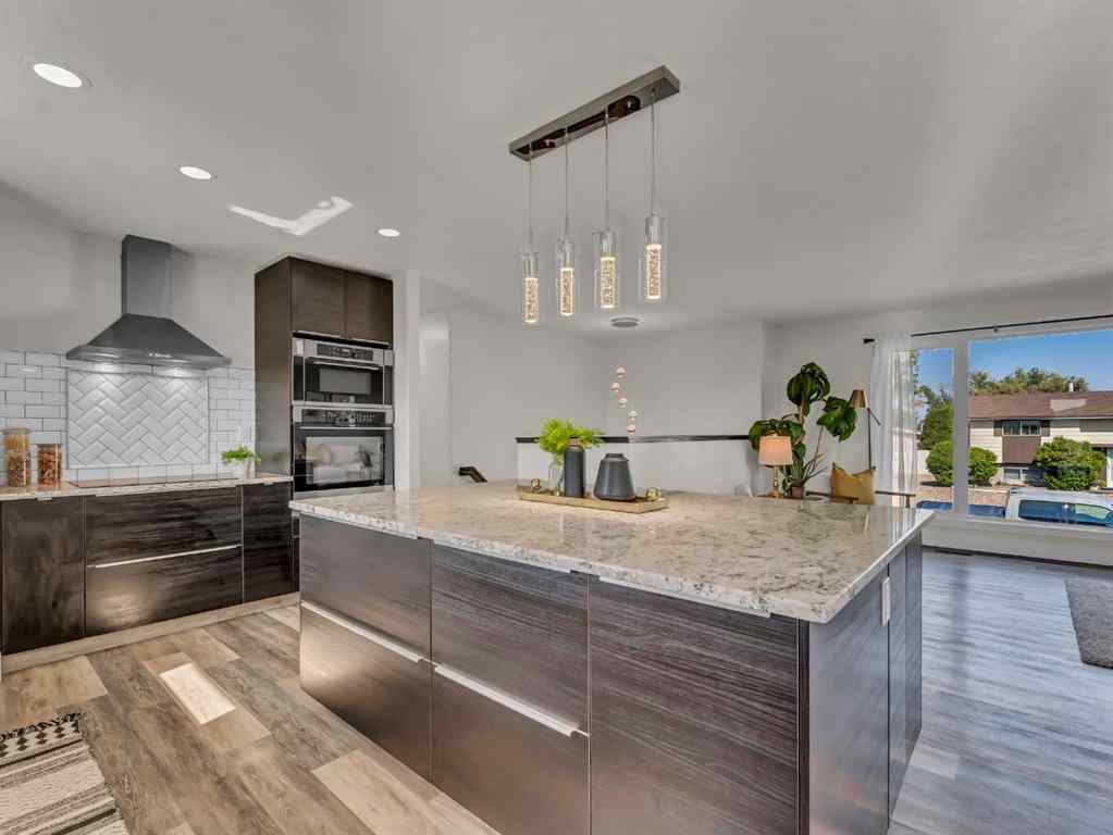 MLS® A2253812 - 306 Seven Persons Drive SW in SW Southridge Medicine Hat, Residential