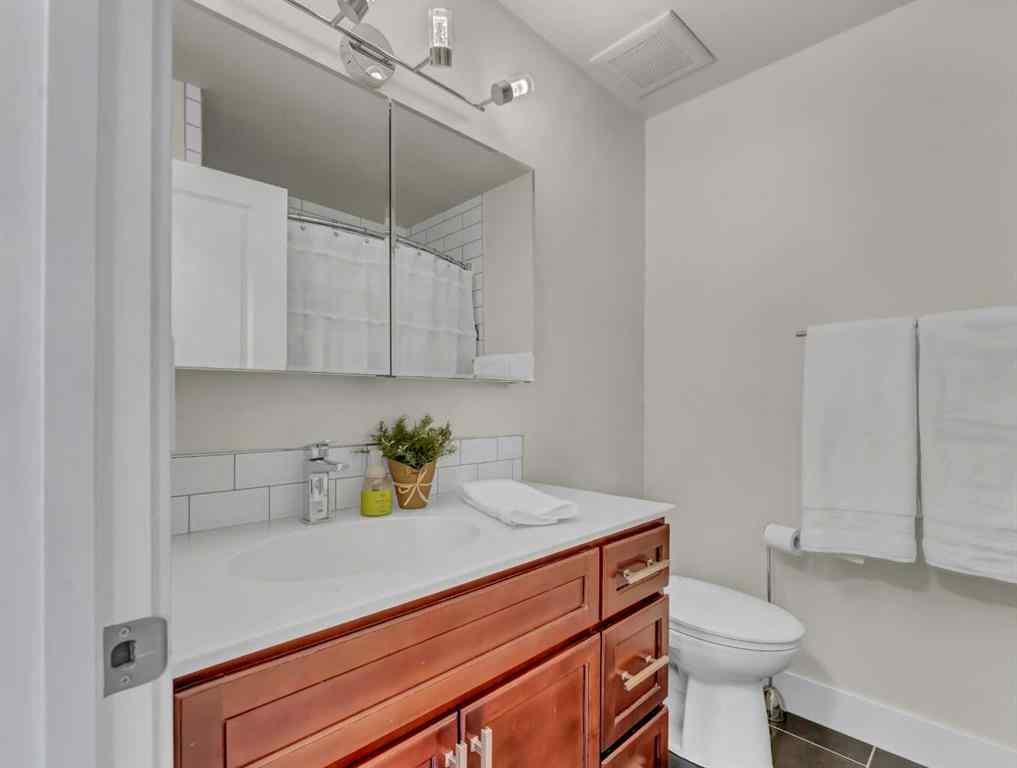 MLS® A2253812 - 306 Seven Persons Drive SW in SW Southridge Medicine Hat, Residential